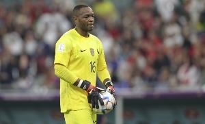 德尚领衔法国教练组致敬曼丹达：感谢你所做的一切，你是真正领袖